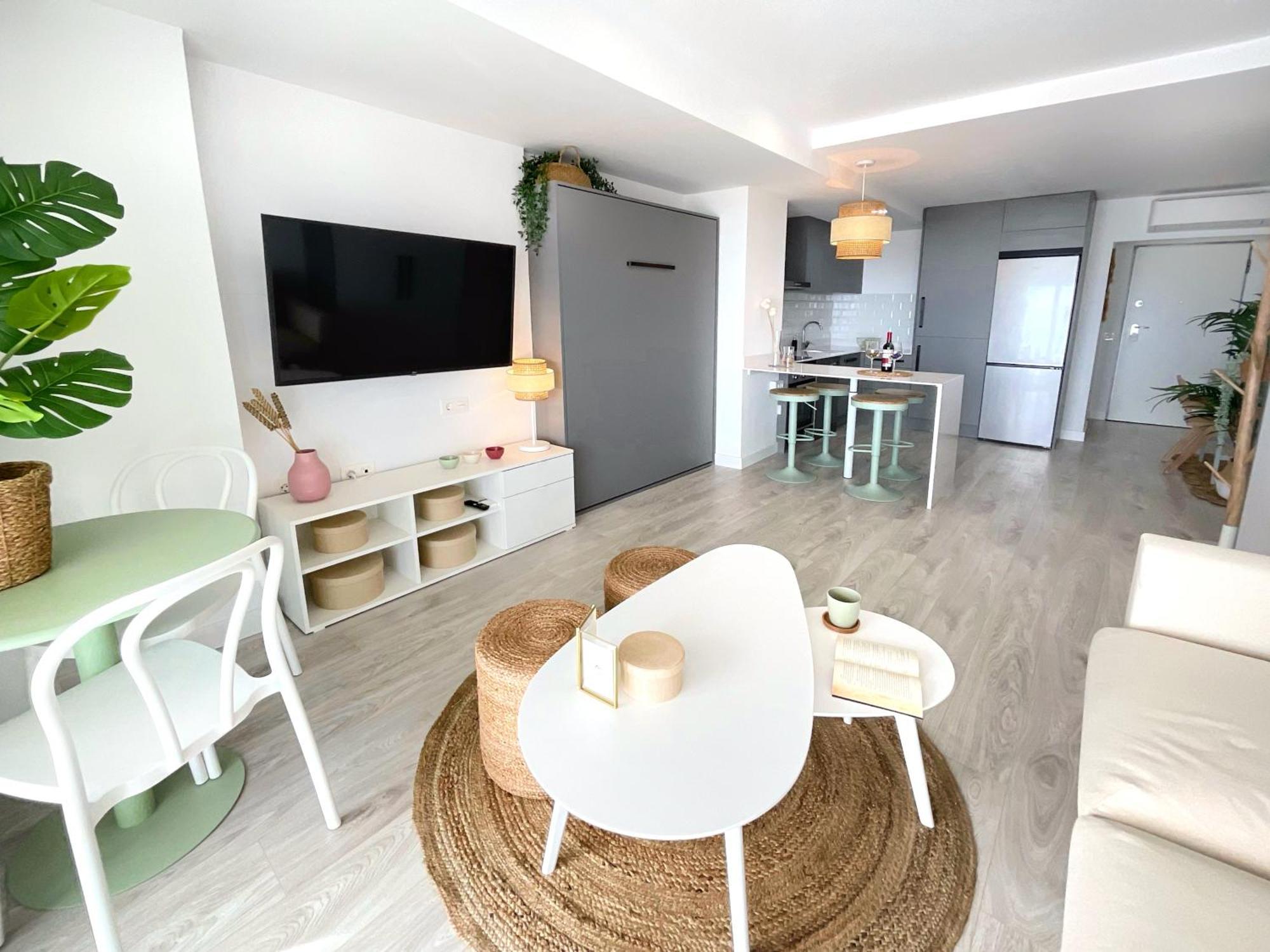 Cs7 Kaleria Suites Almeria Exterior photo